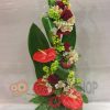 Aranžman - anturijum, ruže, orhideje sa dekoracijom