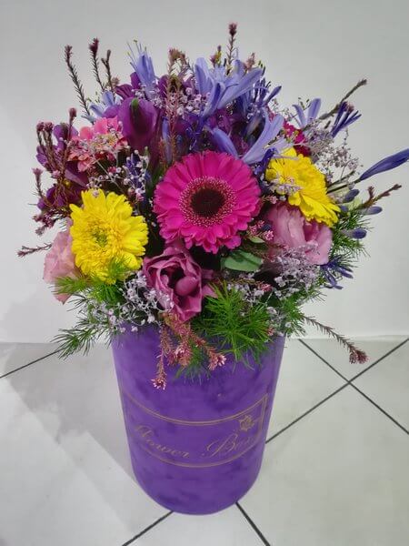 Ljubicasti plisani flower box